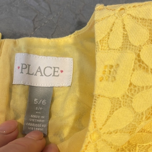 YELLOW girls dress 5/6 - Picture 3 of 4